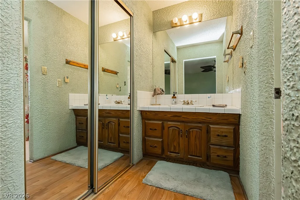 1729 Griffith, Las Vegas, NV 89104