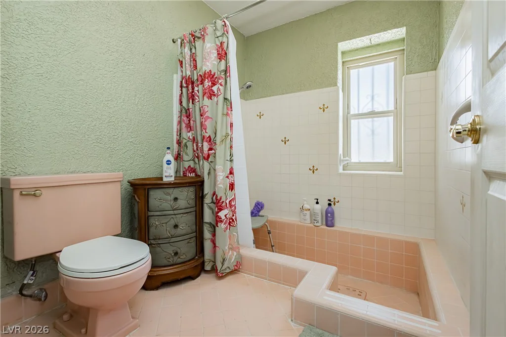 1729 Griffith, Las Vegas, NV 89104