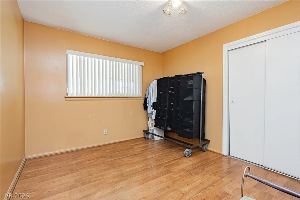 1729 Griffith, Las Vegas, NV 89104