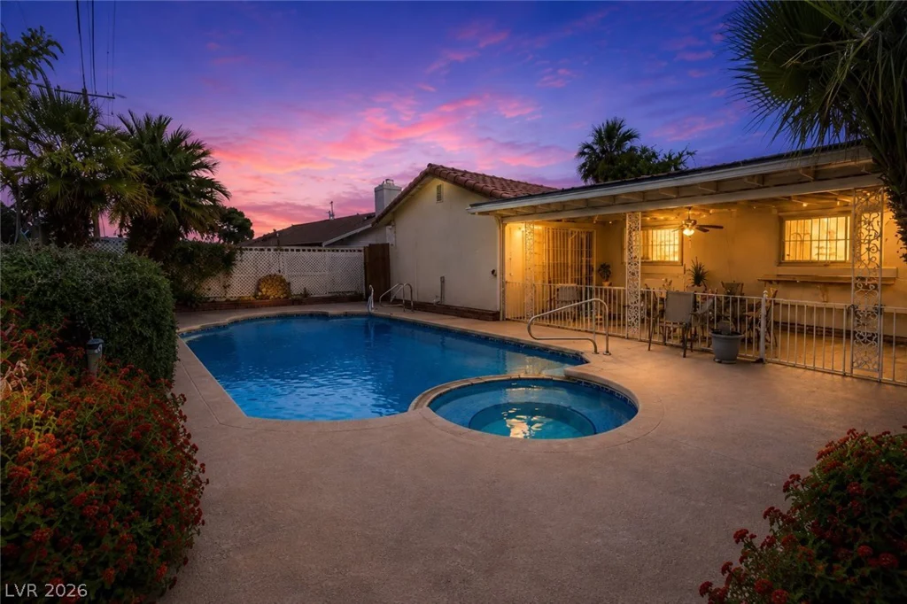 1729 Griffith, Las Vegas, NV 89104