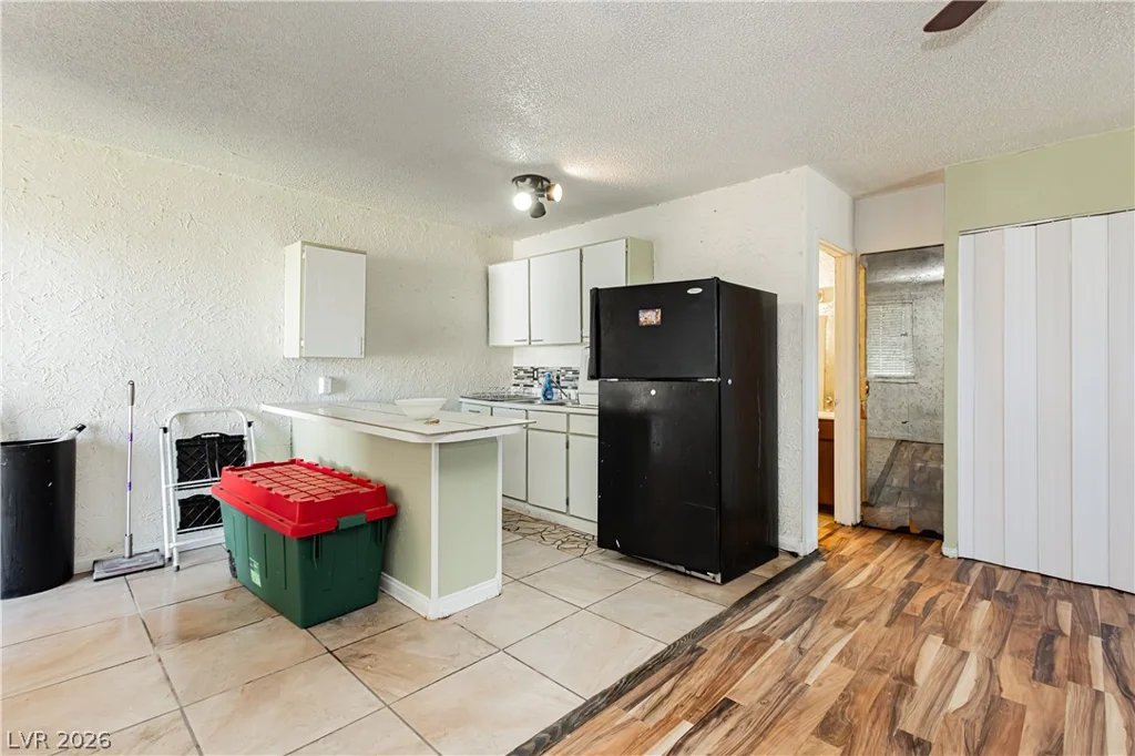 1729 Griffith, Las Vegas, NV 89104