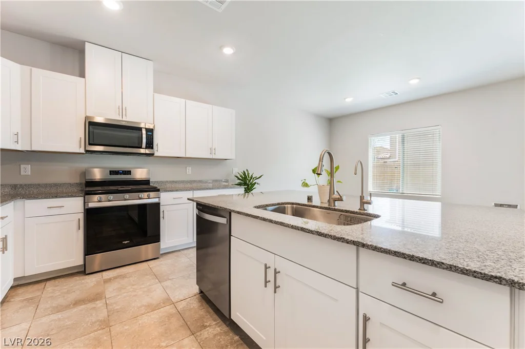 941 Willow Berry, North Las Vegas, NV 89032