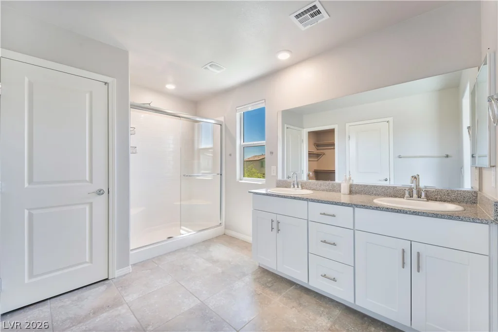 941 Willow Berry, North Las Vegas, NV 89032