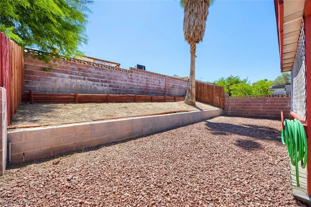 2322 Sabroso, Las Vegas, NV 89156