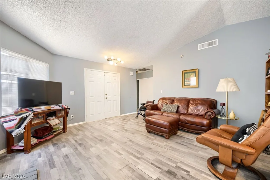 2322 Sabroso, Las Vegas, NV 89156