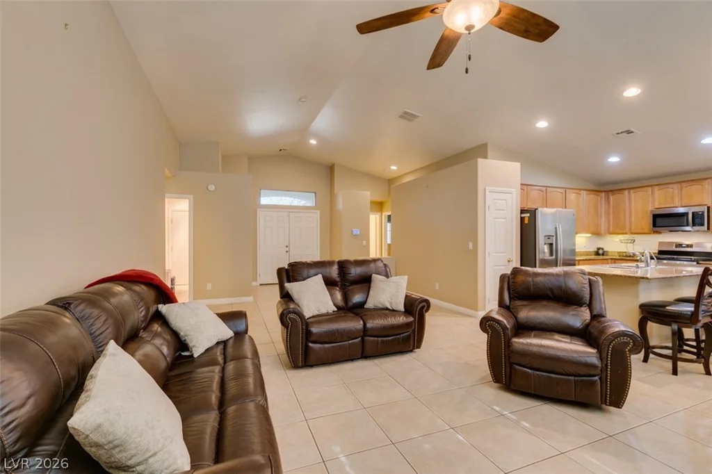 5825 Austin English, North Las Vegas, NV 89081