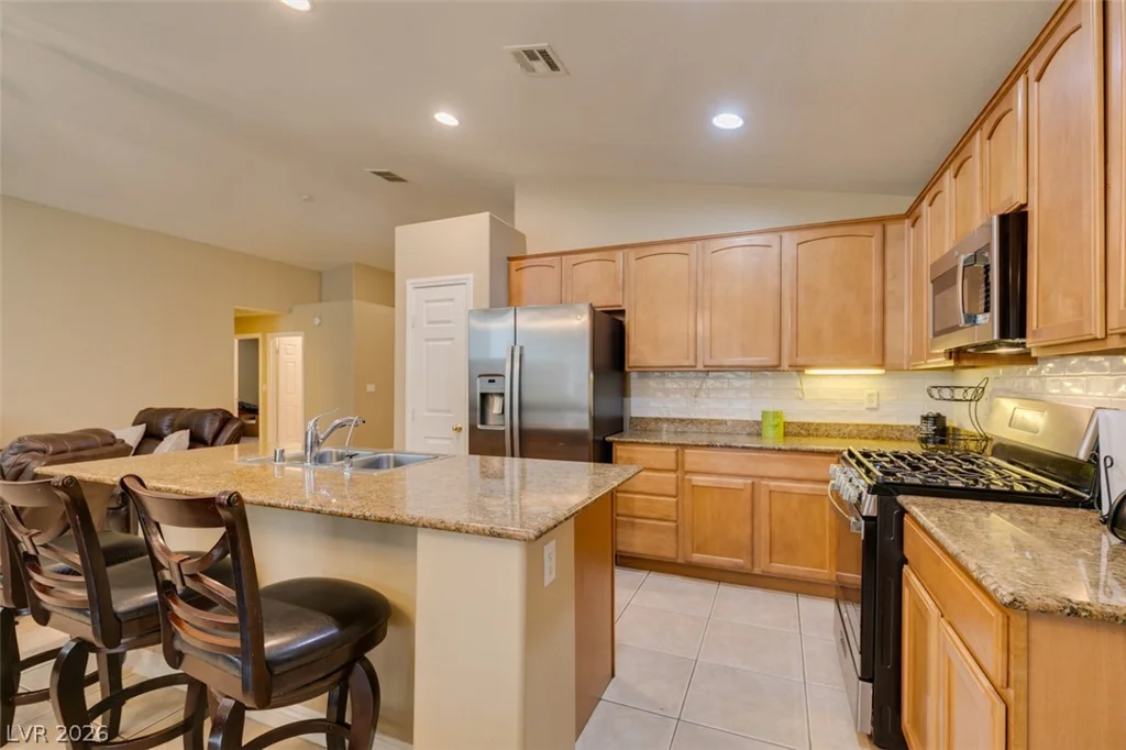 5825 Austin English, North Las Vegas, NV 89081