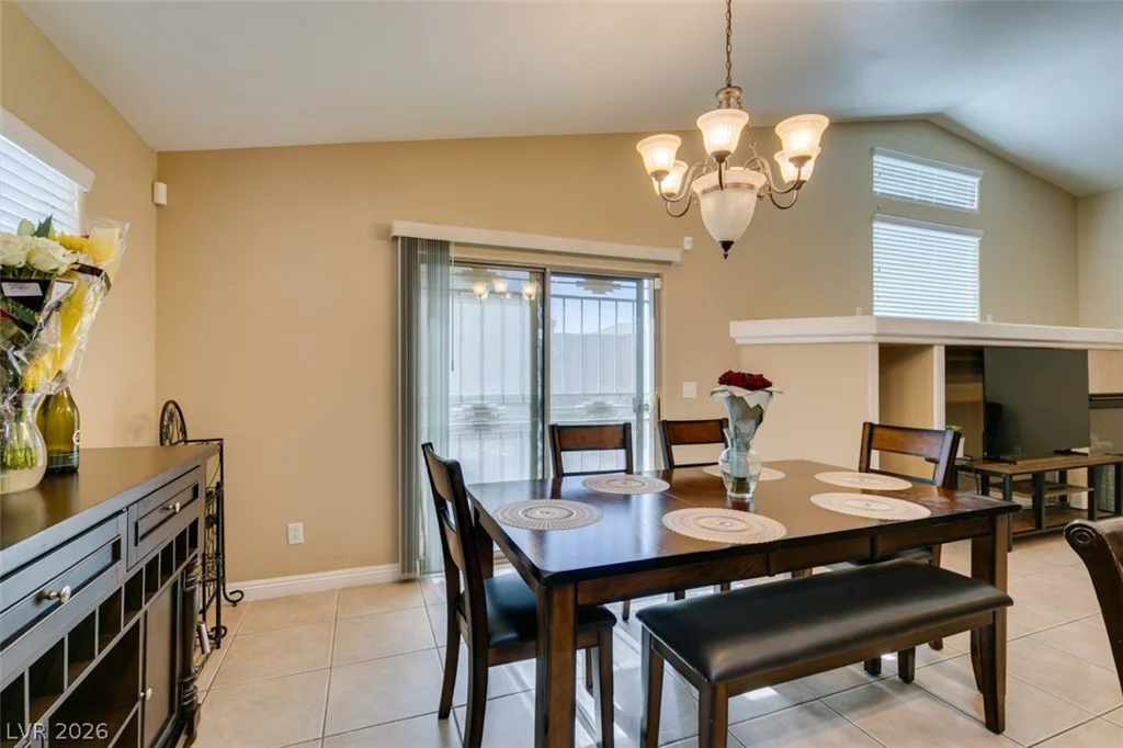 5825 Austin English, North Las Vegas, NV 89081