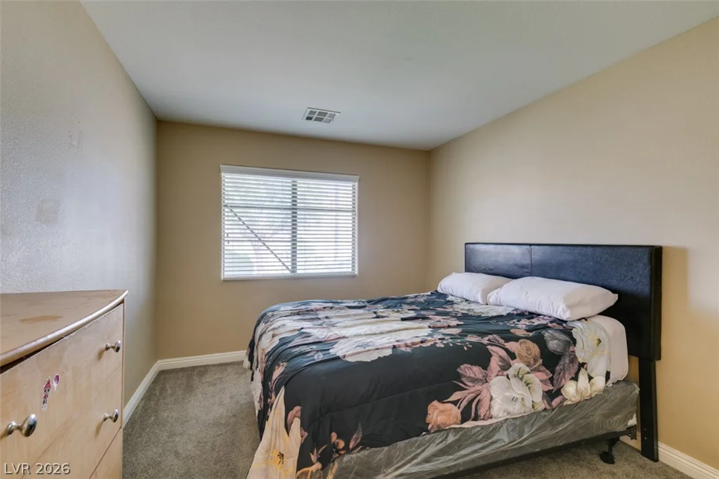 5825 Austin English, North Las Vegas, NV 89081