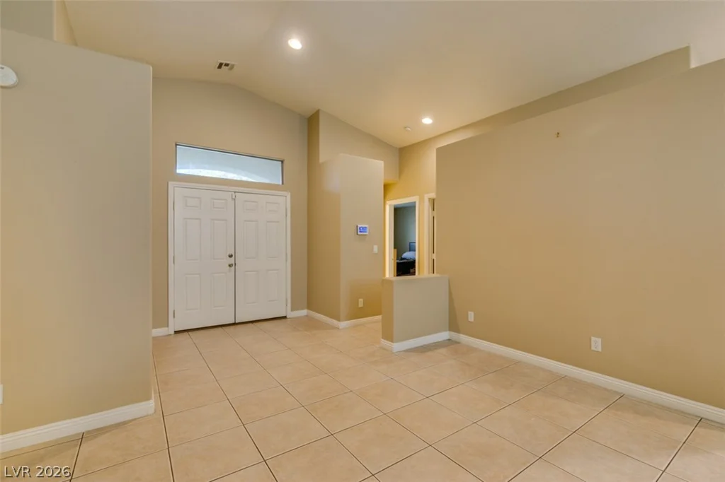 5825 Austin English, North Las Vegas, NV 89081