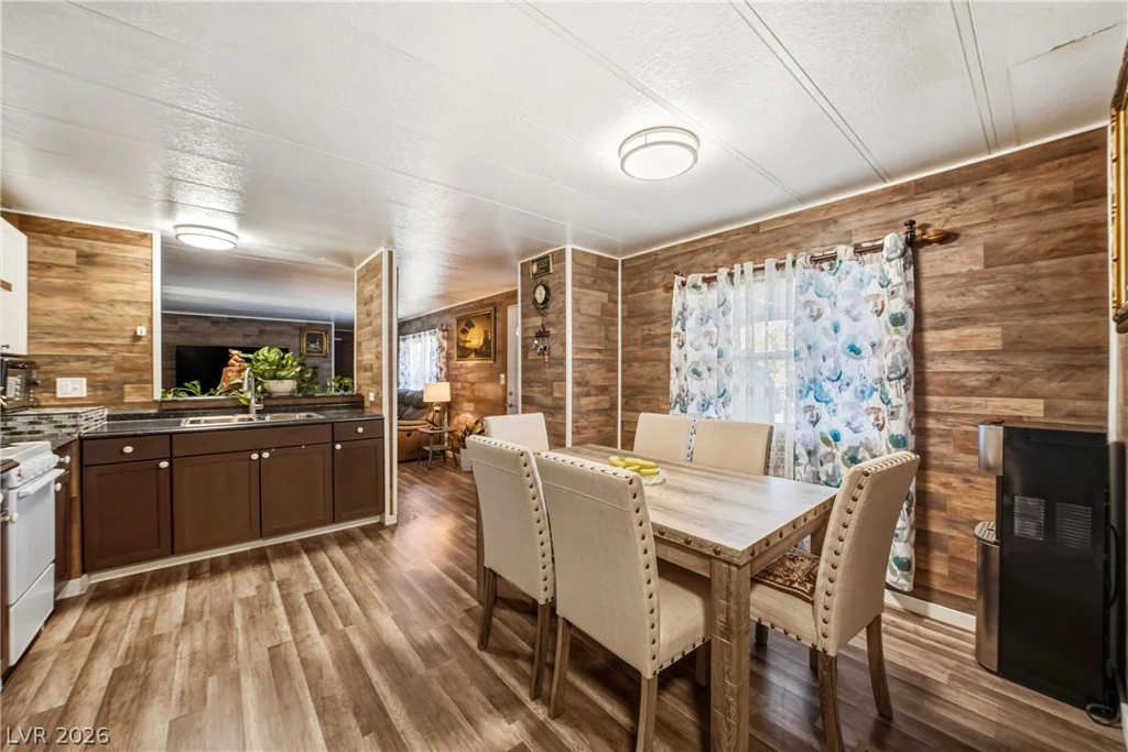 1111 Bank, Pahrump, NV 89048