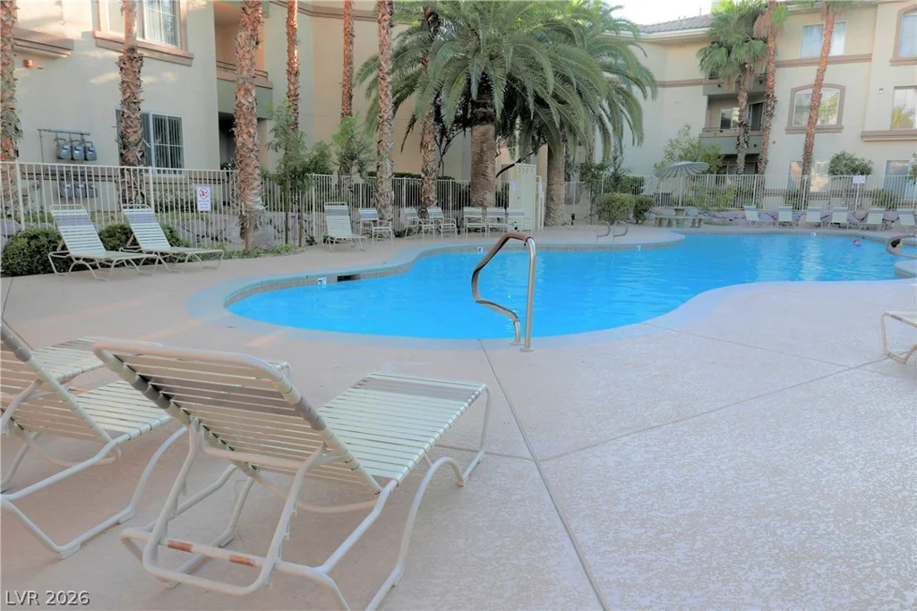 7163 Durango, Las Vegas, NV 89113