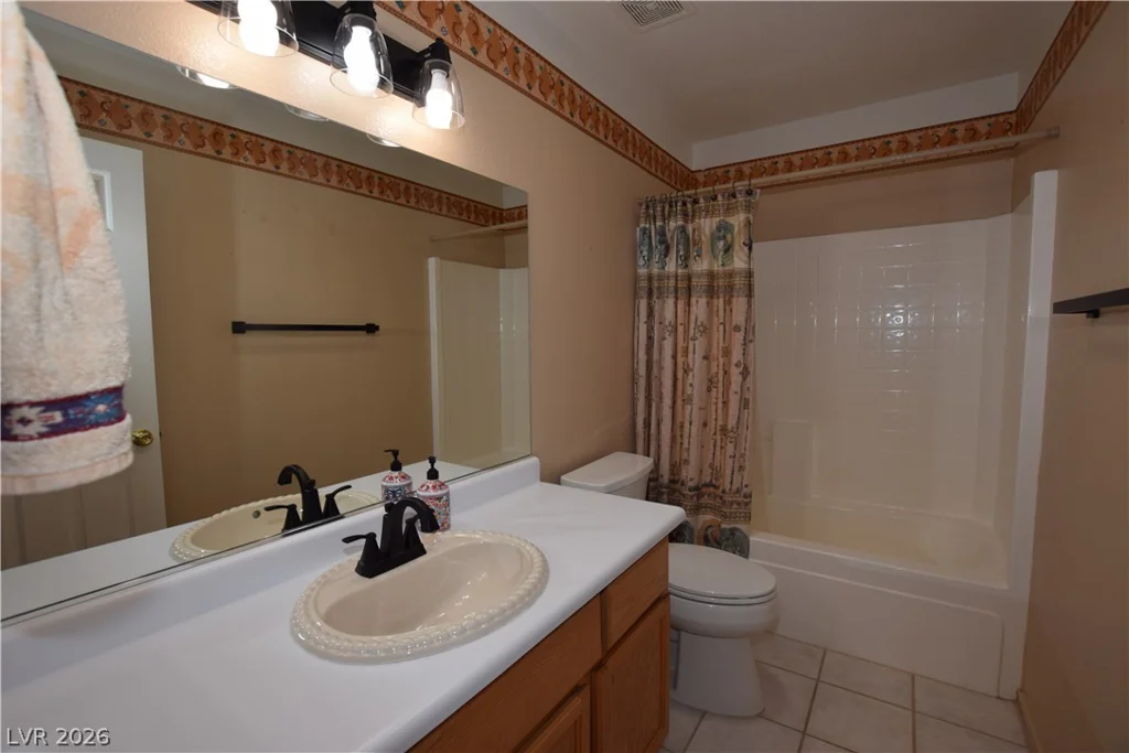 1068 Harpy Eagle, Henderson, NV 89015
