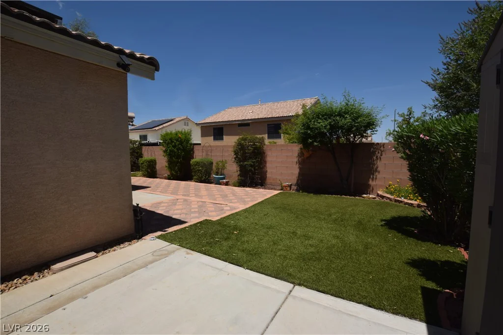 1068 Harpy Eagle, Henderson, NV 89015