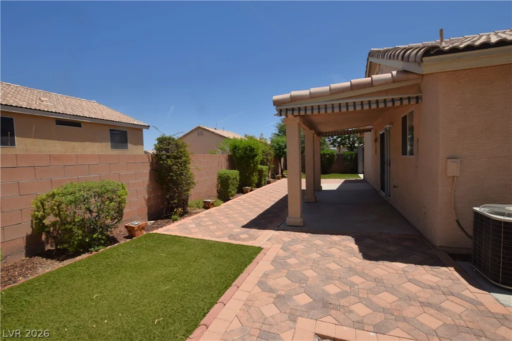 1068 Harpy Eagle, Henderson, NV 89015