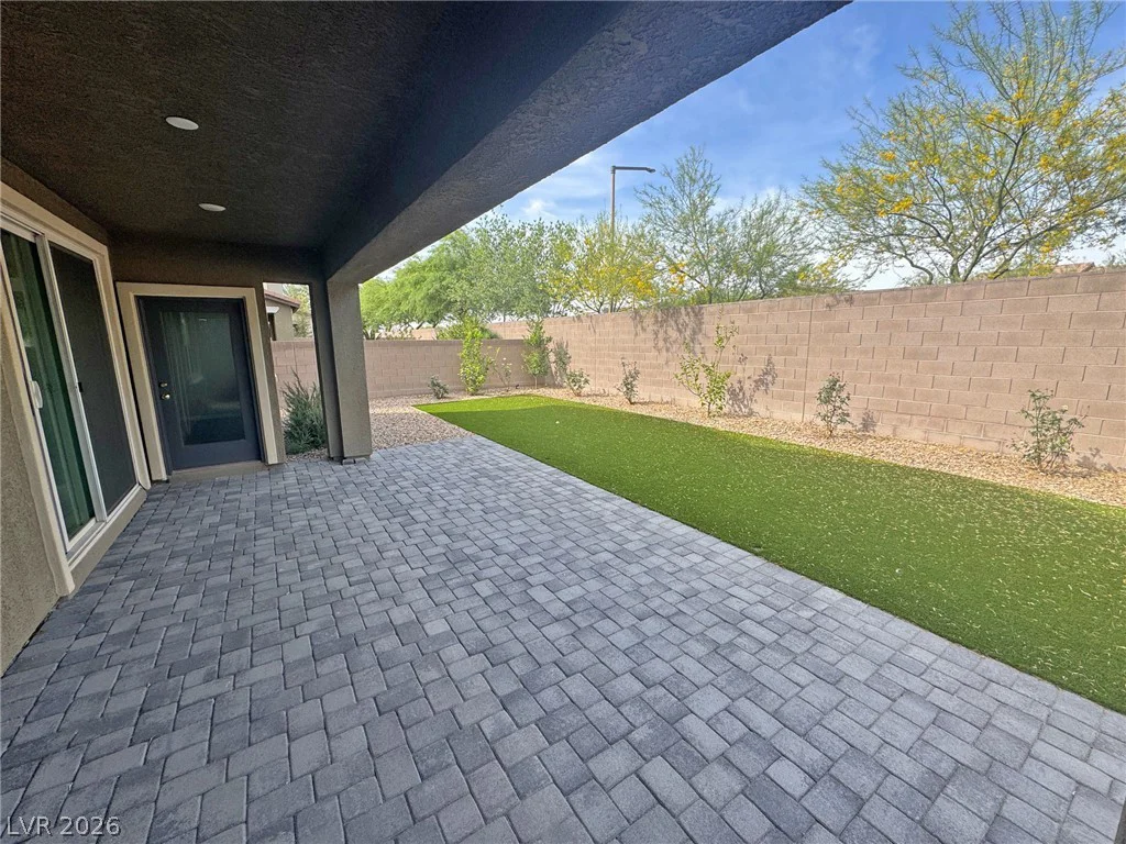7527 Ardenno, North Las Vegas, NV 89084
