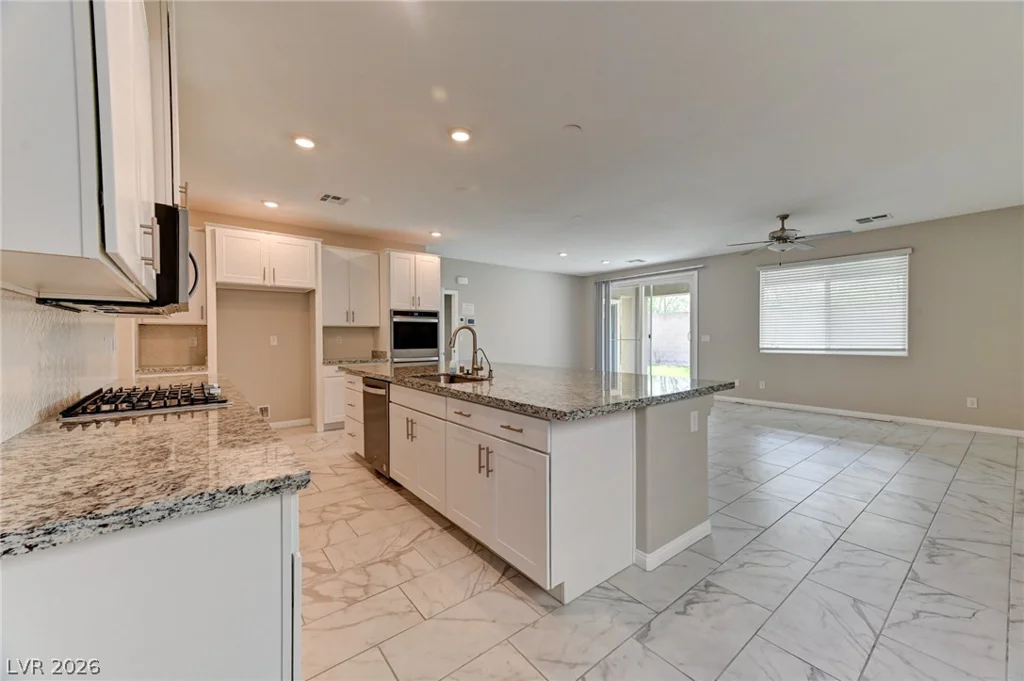 7527 Ardenno, North Las Vegas, NV 89084