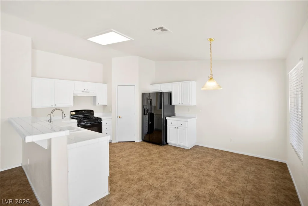 528 Don Tomas, Henderson, NV 89015