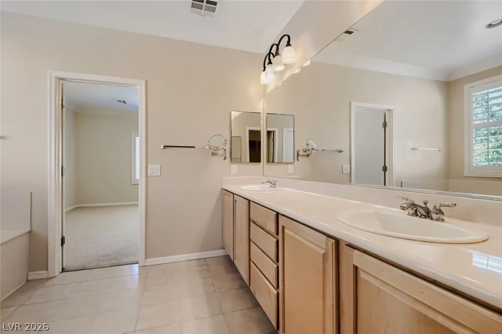 2090 Gunnison, Henderson, NV 89044