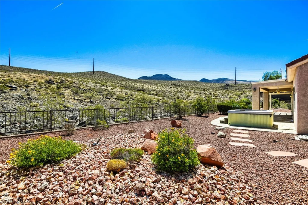 2090 Gunnison, Henderson, NV 89044