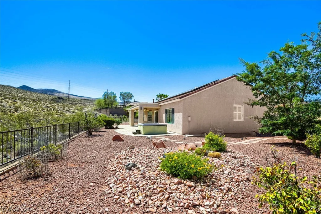 2090 Gunnison, Henderson, NV 89044
