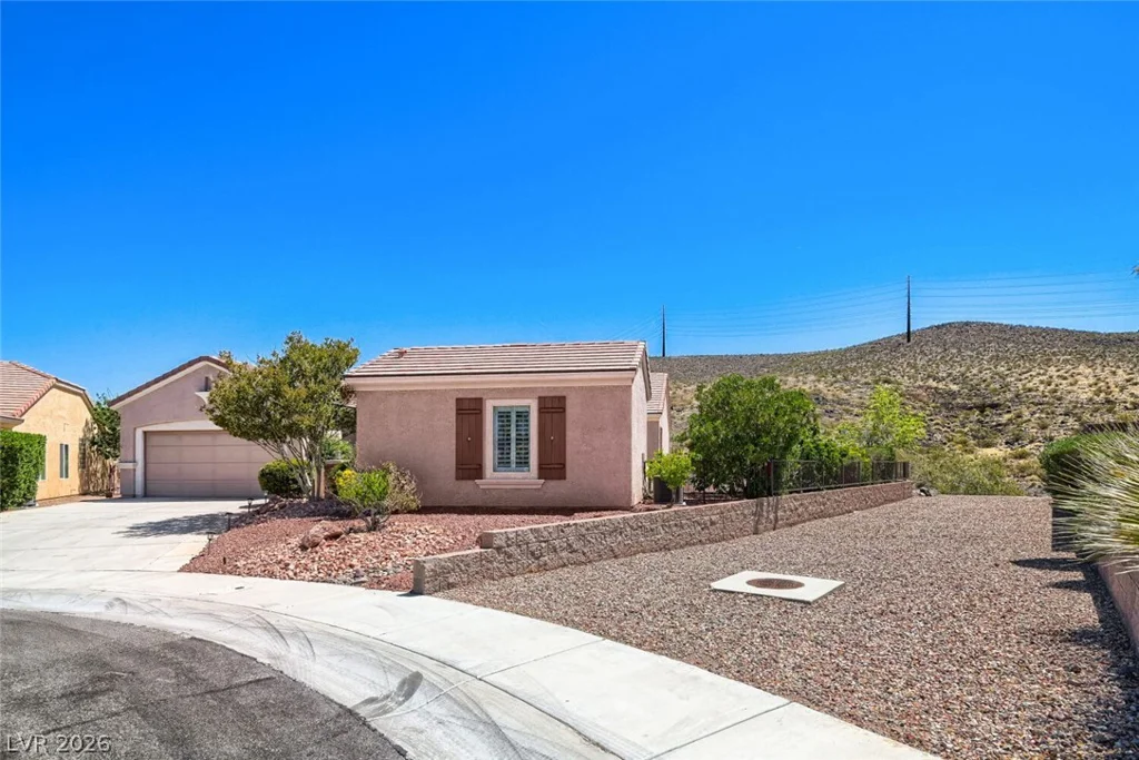 2090 Gunnison, Henderson, NV 89044