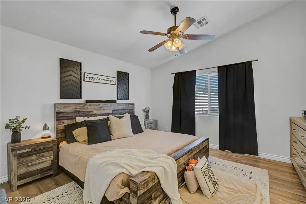 8840 Ackerman, Las Vegas, NV 89143