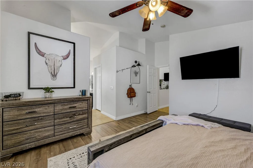 8840 Ackerman, Las Vegas, NV 89143