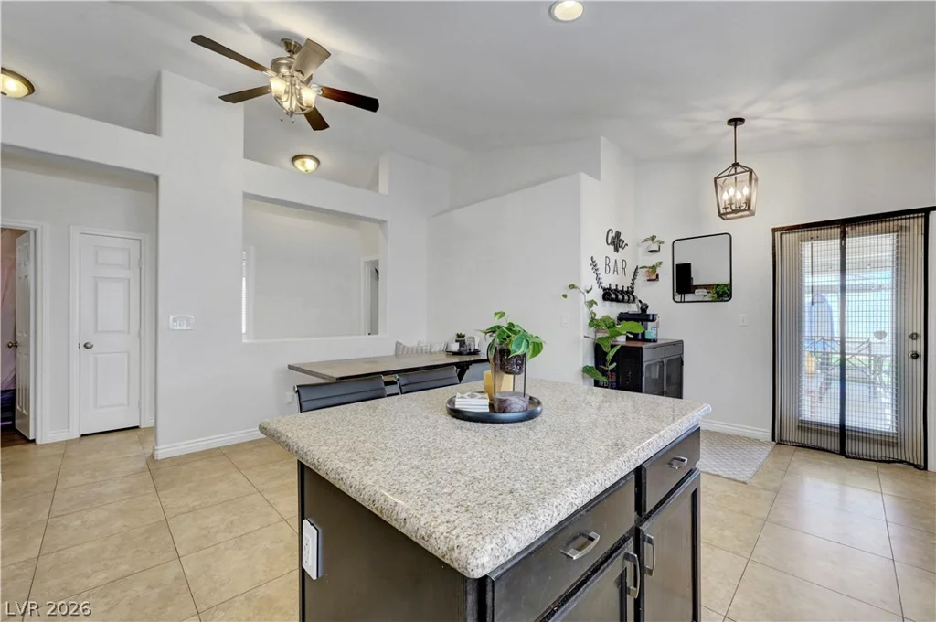 8840 Ackerman, Las Vegas, NV 89143