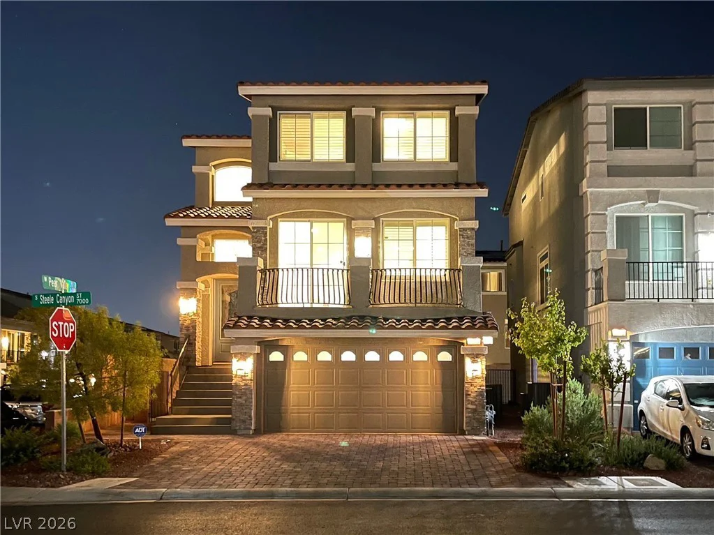 7008 Steele Canyon, Las Vegas, NV 89118