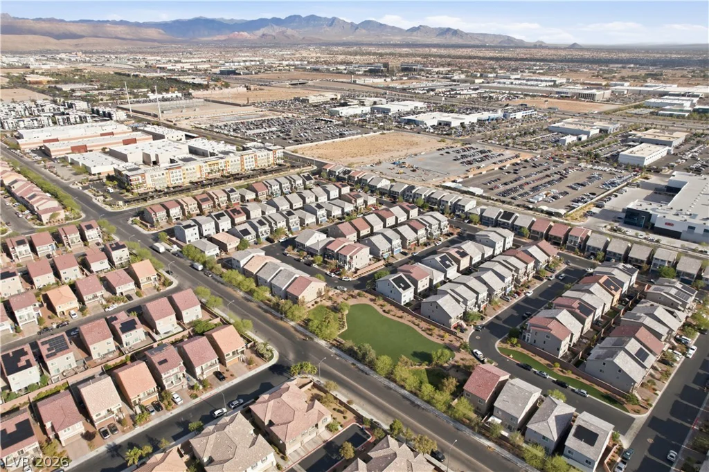 7008 Steele Canyon, Las Vegas, NV 89118