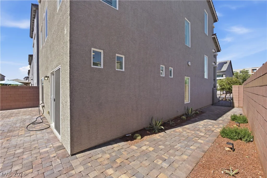 7008 Steele Canyon, Las Vegas, NV 89118