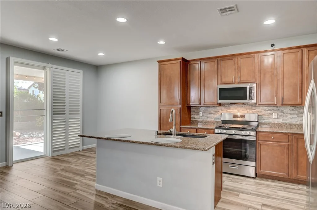 10365 Ironwood Pass, Las Vegas, NV 89166