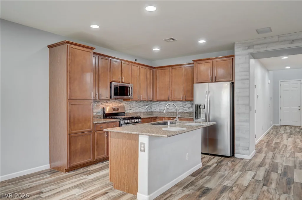 10365 Ironwood Pass, Las Vegas, NV 89166