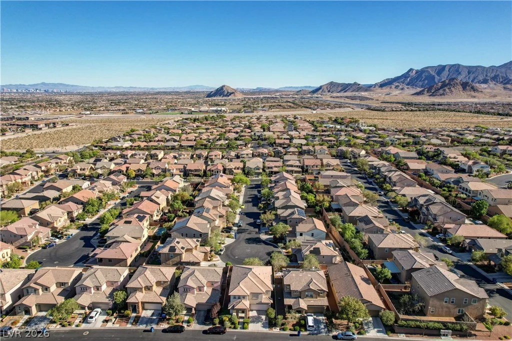 10365 Ironwood Pass, Las Vegas, NV 89166