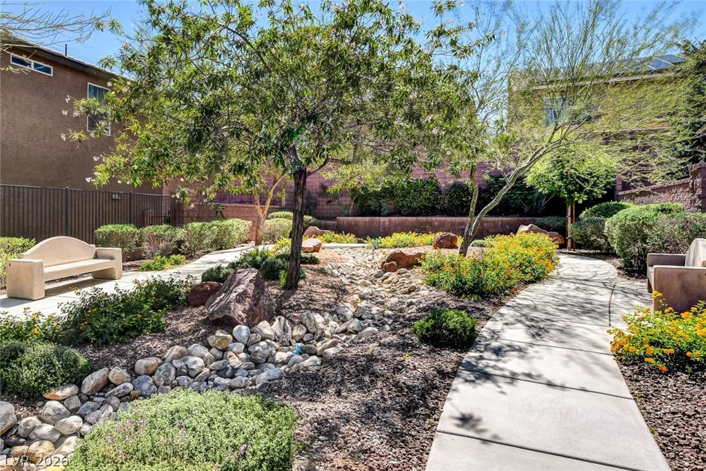 10365 Ironwood Pass, Las Vegas, NV 89166