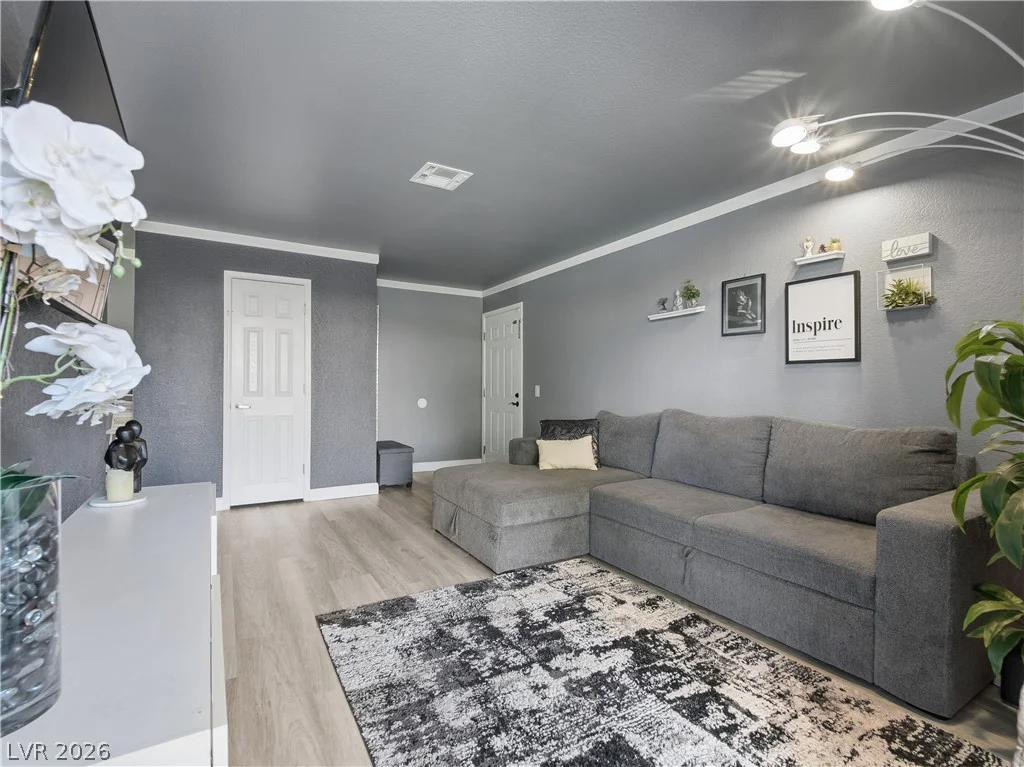 2606 Durango, Las Vegas, NV 89117