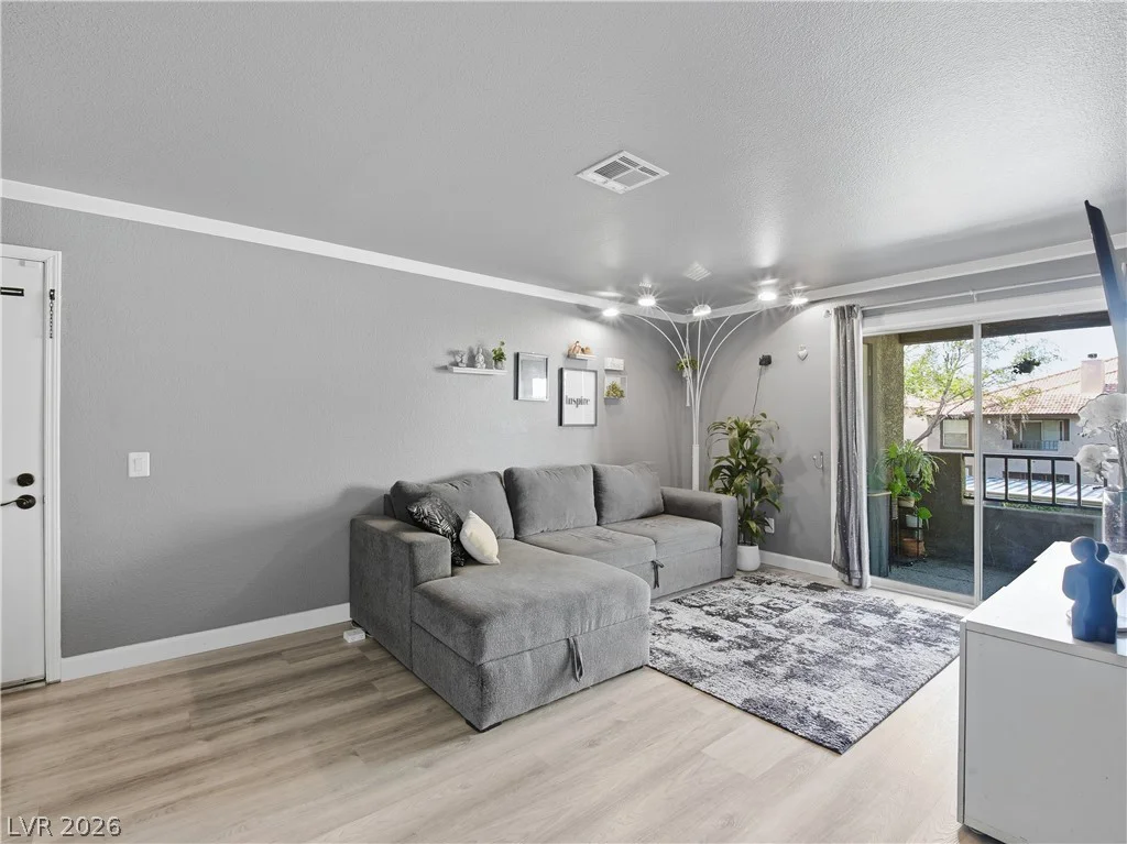 2606 Durango, Las Vegas, NV 89117