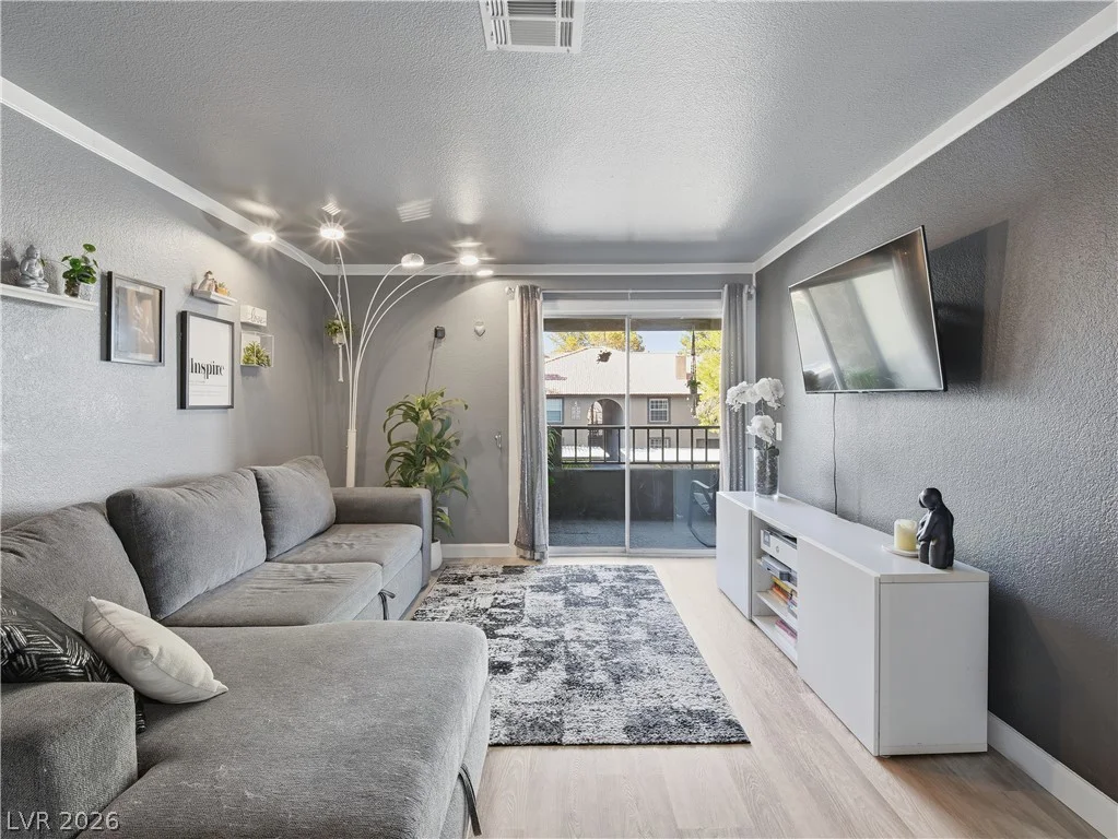 2606 Durango, Las Vegas, NV 89117