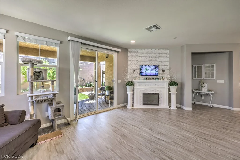 957 Soaring Moon, Henderson, NV 89015