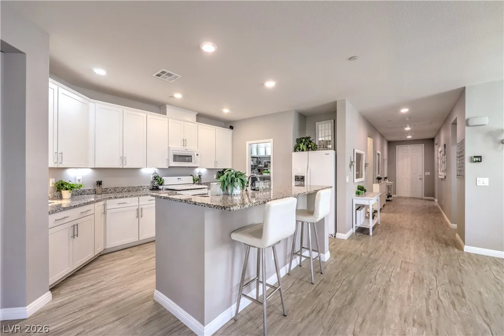 957 Soaring Moon, Henderson, NV 89015