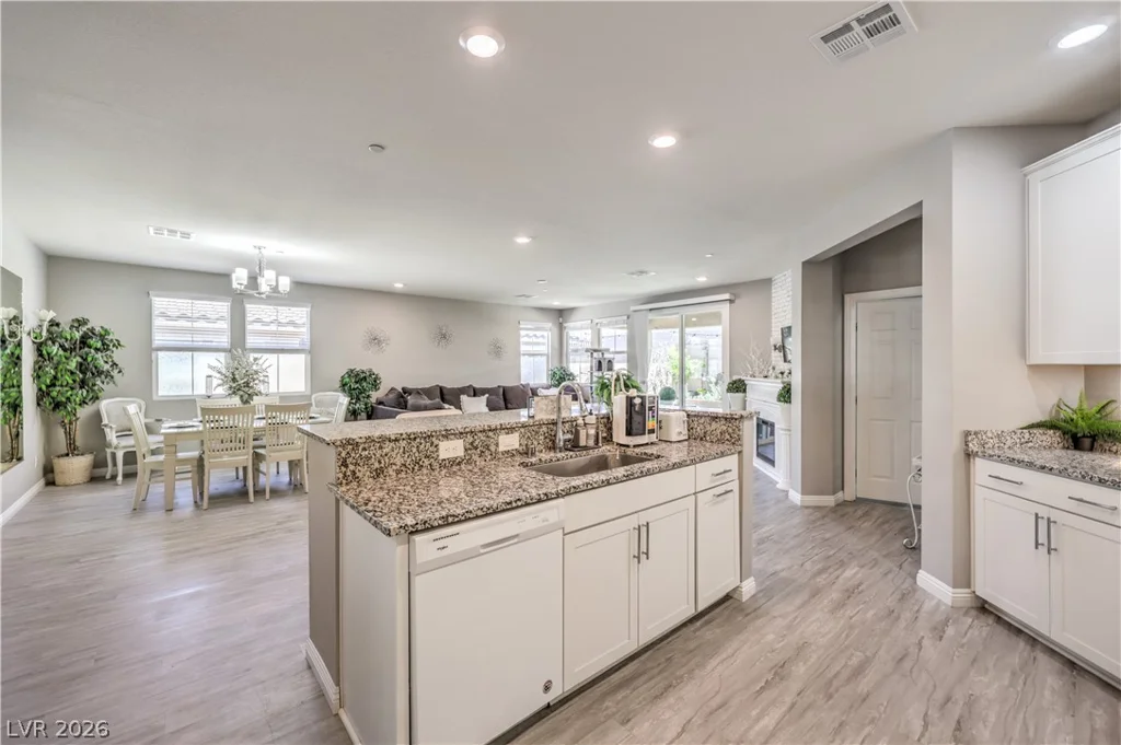 957 Soaring Moon, Henderson, NV 89015