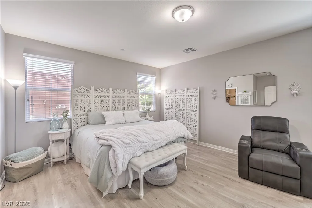 957 Soaring Moon, Henderson, NV 89015