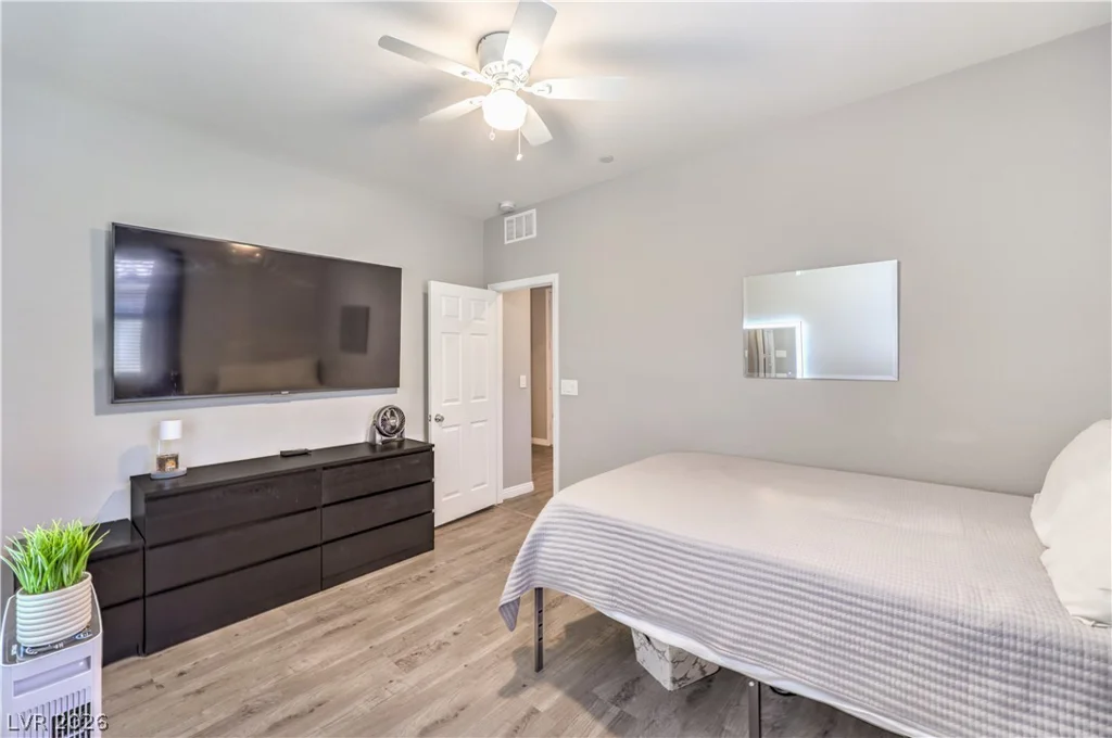 957 Soaring Moon, Henderson, NV 89015