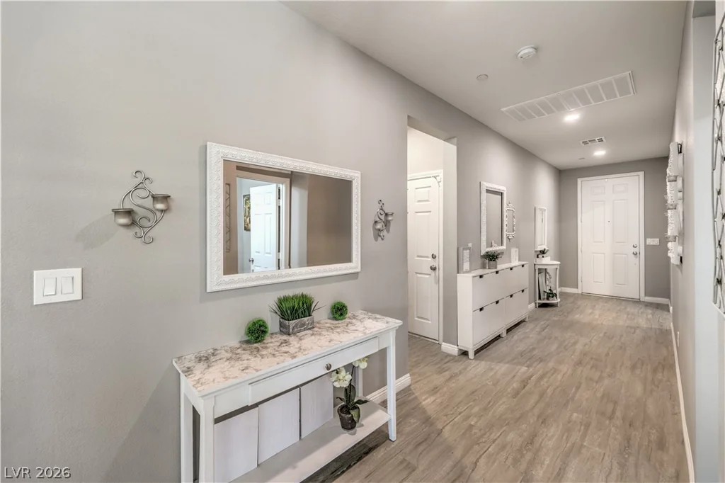 957 Soaring Moon, Henderson, NV 89015