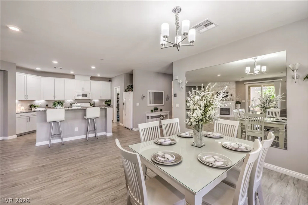 957 Soaring Moon, Henderson, NV 89015