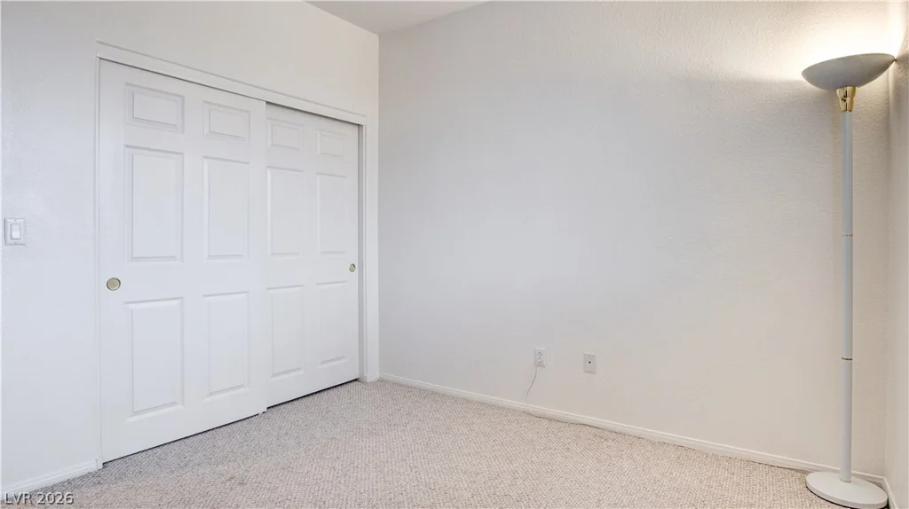 10180 Delray Beach, Las Vegas, NV 89129