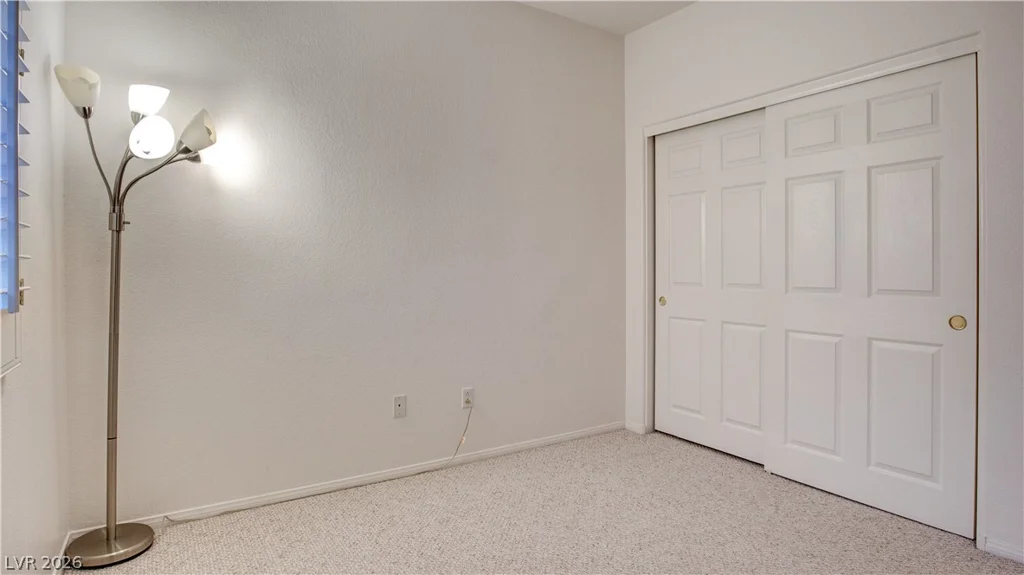 10180 Delray Beach, Las Vegas, NV 89129