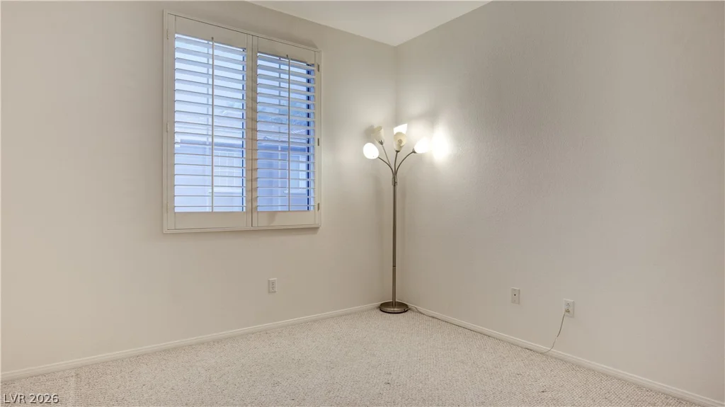 10180 Delray Beach, Las Vegas, NV 89129
