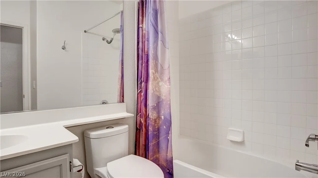 10180 Delray Beach, Las Vegas, NV 89129